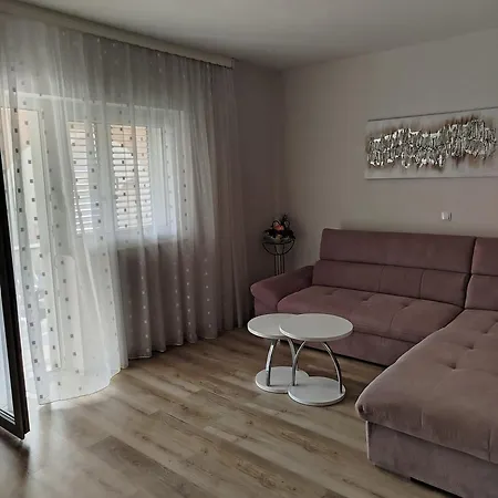 Juric Apartman